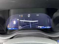 2021 Toyota Sienna 2.5L Hybrid Ultimate, белый — фото 9