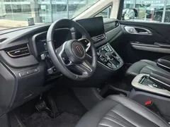 2024 Hongqi HQ9 2.0T PHEV 4WD Business — фото 11