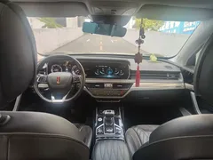2022 Hongqi HS5 2.0T, чёрный — фото 4