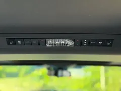 2021 Toyota Sienna 2.5L Hybrid Premium, белый — фото 6