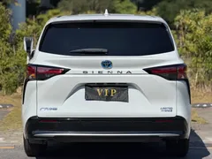 2021 Toyota Sienna 2.5L Hybrid Premium, белый — фото 14