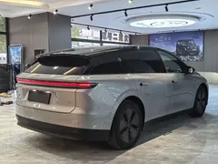 2025 Li Auto i6 2WD Standard — фото 4