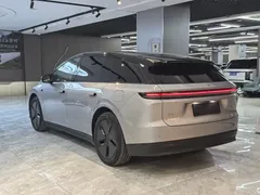 2025 Li Auto i6 2WD Standard — фото 5