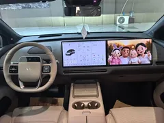 2025 Li Auto i6 2WD Standard — фото 8