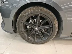 2022 Changan UNI-V 1.5T Premium — фото 23