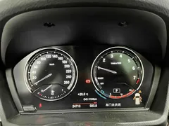 2022 BMW X1, белый — фото 9
