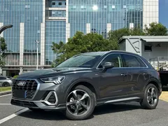 2020 Audi Q3 35 TFSI Fashion Sport — фото 1