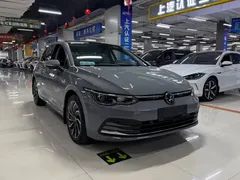 2023 Volkswagen Golf 280TSI DSG Pro — фото 2