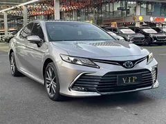 2021 Toyota Camry Hybrid 2.5HG Luxury — фото 3