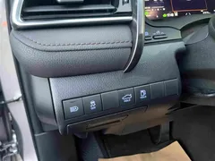 2021 Toyota Camry Hybrid 2.5HG Luxury — фото 11