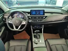 2022 Changan CS75 1.5T DCT Premium — фото 10