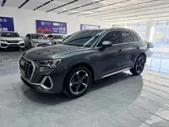 2023 Audi Q3 35 TFSI Fashion Sport 1.4T — фото 1