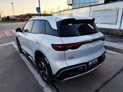 2024 BYD Yuan UP 401km Leading, белый — фото 6