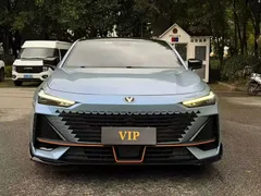 2023 Changan UNI-V 1.5T Sport, синий — фото 2