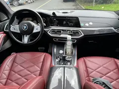 2022 BMW X5 40Li Premium M Sport Package, чёрный — фото 15