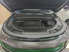 2025 Li Auto L9 Smart Refresh — фото 20