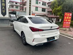 2020 Changan Eado PLUS 1.4T GDI DCT Premium, белый — фото 7