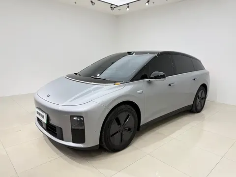 2025 Li Auto i6 2WD Standard