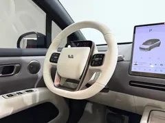 2025 Li Auto i6 2WD Standard — фото 12