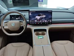 2026 Leapmotor C11 EV 640 Lidar Premium — фото 12