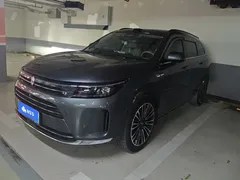 2024 Aito M7 1.5T 4WD Max 6-seat — фото 1