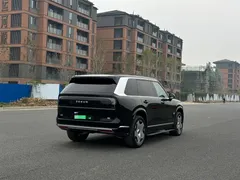 2025 Zeekr 9X Ultra 70kWh 6-seat, чёрный — фото 33