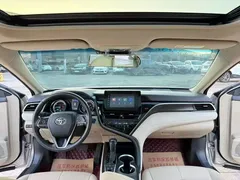 2022 Toyota Camry Hybrid 2.5HE Elite Plus — фото 8