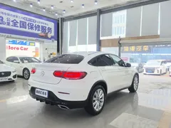 2021 Mercedes-Benz GLC Coupe 260 4MATIC, белый — фото 6