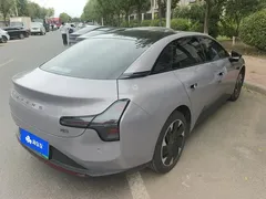 2025 Xpeng MONA M03 600 Long Range Max — фото 3