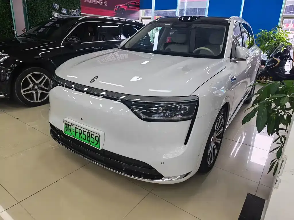 2025 Aito M8 EREV Max+ 53.4kWh 6-seat 192-line LiDAR