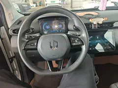 2024 Leapmotor T03 EV 310 Comfort, белый — фото 11