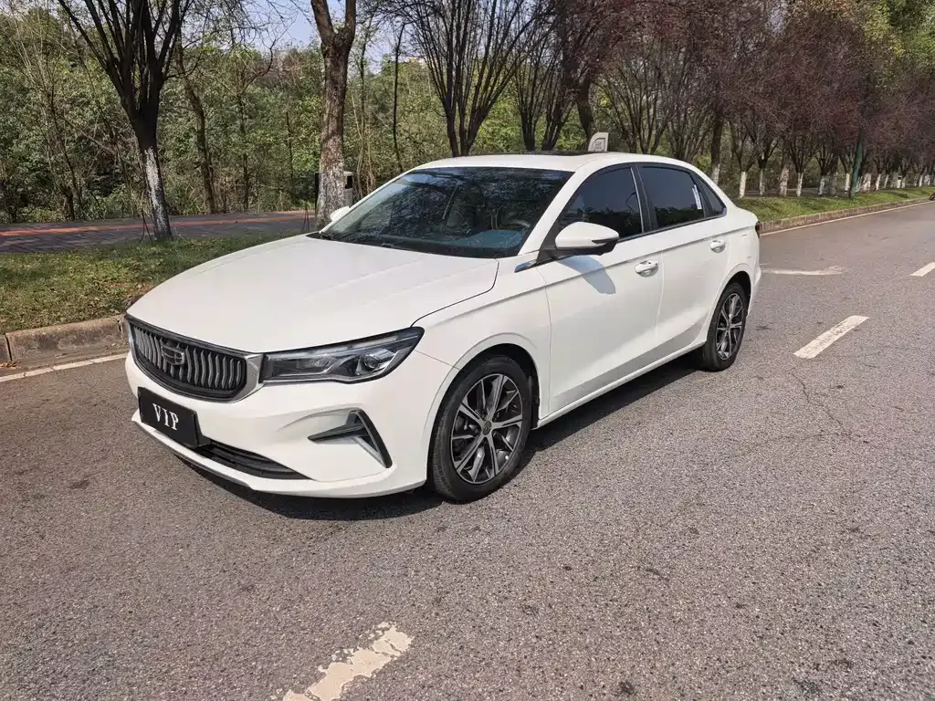 2022 Geely Emgrand 4th Gen 1.5L CVT Flagship