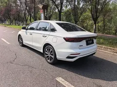 2022 Geely Emgrand 4th Gen 1.5L CVT Flagship, белый — фото 7