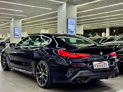 2022 BMW 8 Series 840i 4-Door Coupe M Sport Package, чёрный — фото 12