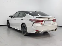 2022 Toyota Camry 2.0S Knight, белый — фото 4