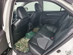 2022 Toyota Camry 2.0S Knight, белый — фото 10