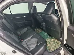 2022 Toyota Camry 2.0S Knight, белый — фото 12