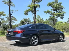 2019 Honda Inspire 2.0L Hybrid, синий — фото 11