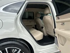 2025 Aito M5 EREV Ultra 2WD, белый — фото 15