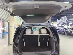 2024 Li Auto MEGA Ultra — фото 19