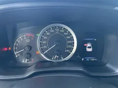 2022 Toyota Levin 185T CVT Luxury, белый — фото 12