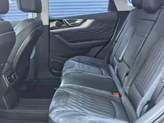 2022 Hongqi HS5 2.0T, чёрный — фото 8