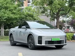 2025 Li Auto i6 2WD Standard — фото 3