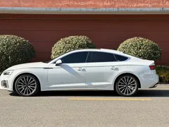 2023 Audi A5 Sportback 40 TFSI quattro Luxury Dynamic, белый — фото 11