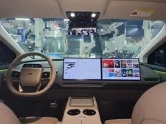 2025 Li Auto i8 Standard — фото 10