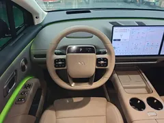 2025 Li Auto i8 Standard — фото 11
