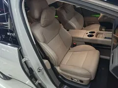 2025 Li Auto i8 Standard — фото 25