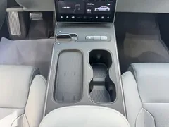 2022 Nio ET5 75kWh, синий — фото 13