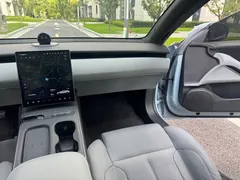 2022 Nio ET5 75kWh, синий — фото 17