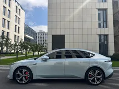 2022 Nio ET5 75kWh, синий — фото 35